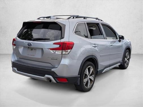 Ice Silver Metallic 2019 Subaru Forester Touring