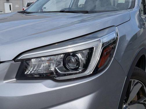 Ice Silver Metallic 2019 Subaru Forester Touring