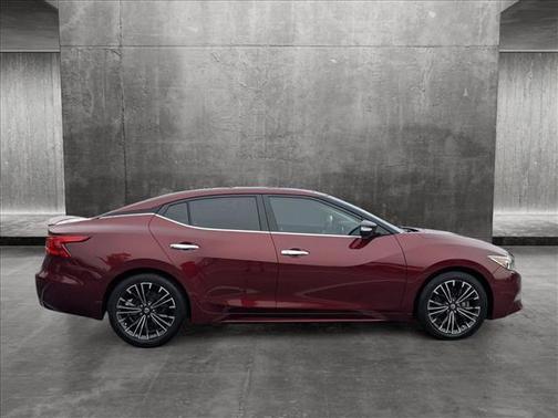 Photo 5 of 27 of 2016 Nissan Maxima 3.5 Platinum