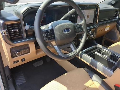 Star White Metallic Tri-Coat 2026 Ford F-250 Lariat