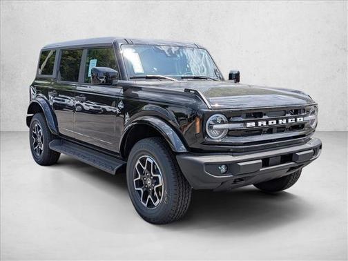Shadow Black 2026 Ford Bronco Outer Banks