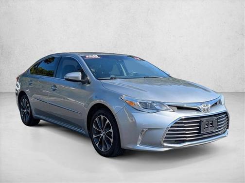 2017 Toyota Avalon XLE