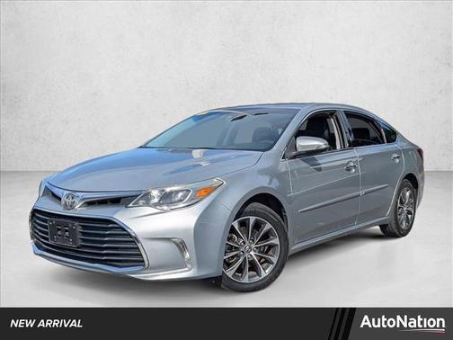 2017 Toyota Avalon XLE