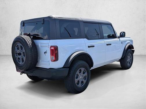 Oxford White 2026 Ford Bronco Big Bend
