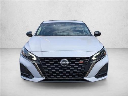 Gray Sky Pearl 2024 Nissan Altima SR FWD
