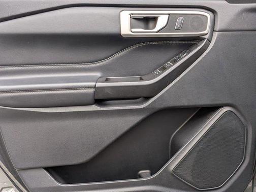 Silver Spruce Metallic 2020 Ford Explorer XLT