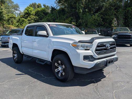 2016 Toyota Tacoma SR