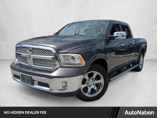Granite Crystal Metallic Clearcoat 2016 RAM 1500 Laramie