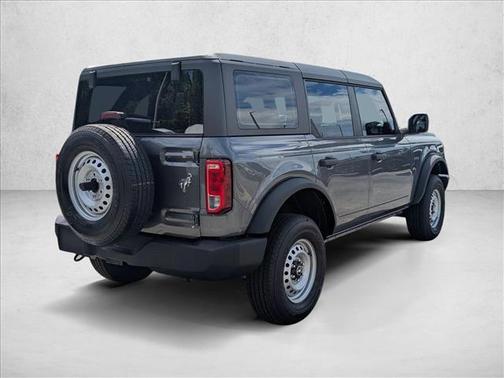 2025 Ford Bronco Base 4 Door 4x4