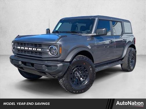 2025 Ford Bronco Base 4 Door 4x4