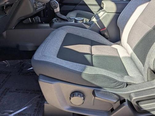 2025 Ford Bronco Base 4 Door 4x4