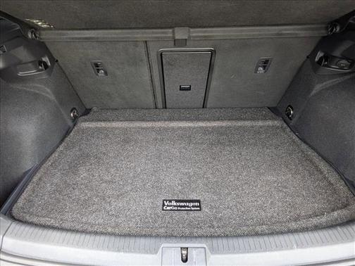 Dark Iron Blue Metallic 2020 Volkswagen Golf 1.4T TSI