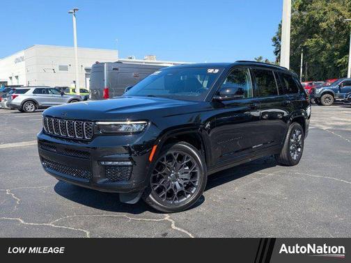 2023 Jeep Grand Cherokee L Summit Reserve