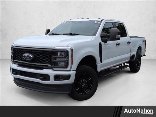 Oxford White 2023 Ford F-250 XL