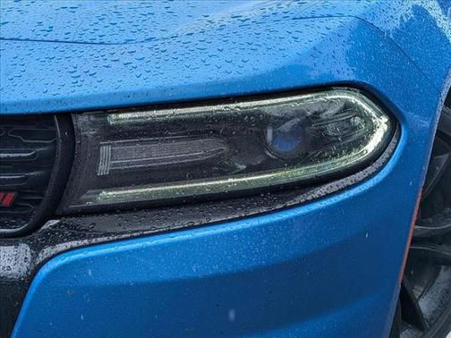 B5 Blue Pearlcoat 2018 Dodge Charger SXT