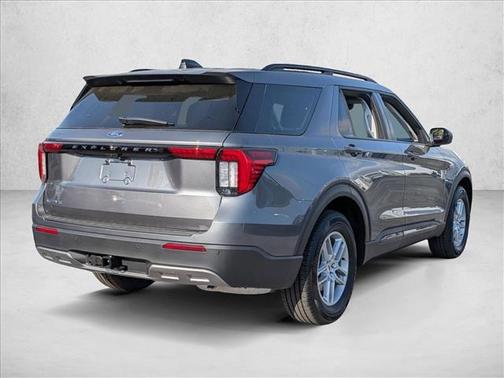 Carbonized Gray Metallic 2026 Ford Explorer Active w/200A Pkg
