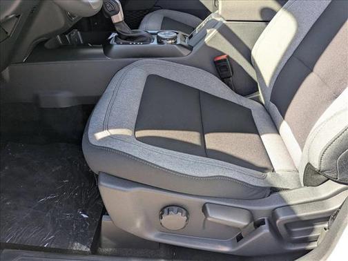 2025 Ford Bronco Base 4 Door 4x4