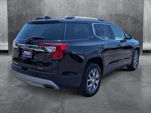 2023 GMC Acadia AWD SLT
