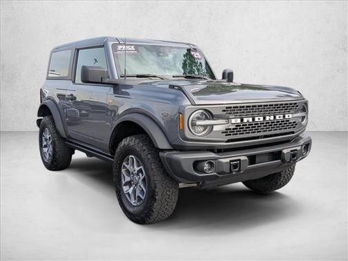 Carbonized Gray Metallic 2025 Ford Bronco Badlands