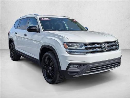 Pure White 2018 Volkswagen Atlas 3.6L SE w/Technology