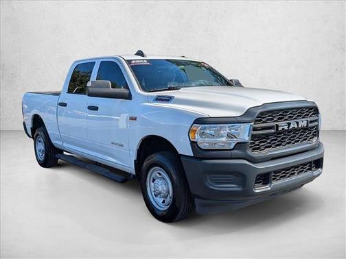 2021 RAM 2500 Tradesman Crew Cab 4x2 6'4' Box