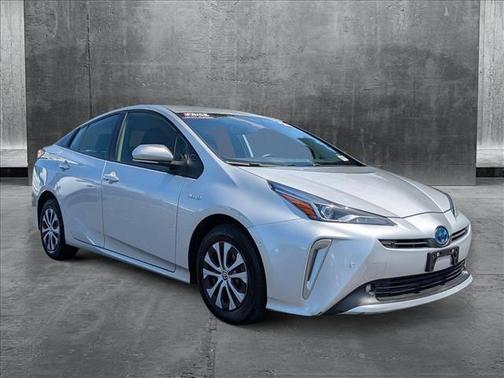 2021 Toyota Prius LE