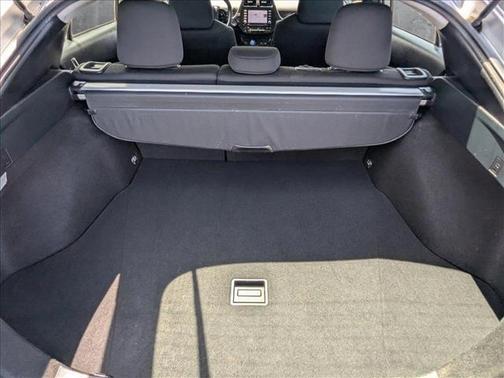 2021 Toyota Prius LE