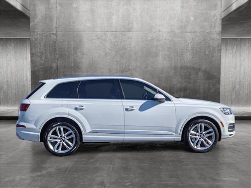 Photo 5 of 27 of 2018 Audi Q7 3.0T Prestige