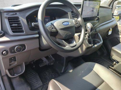 Oxford White 2026 Ford Transit-250 Base