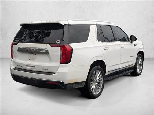 2021 GMC Yukon SLT