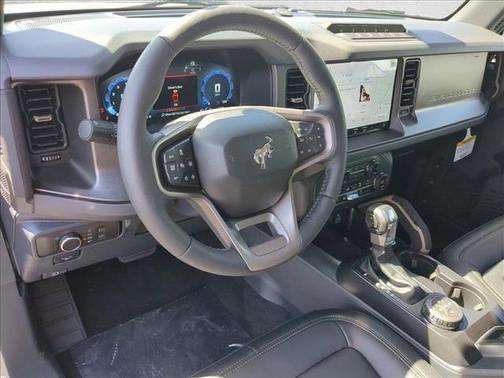 Desert Sand 2026 Ford Bronco Badlands