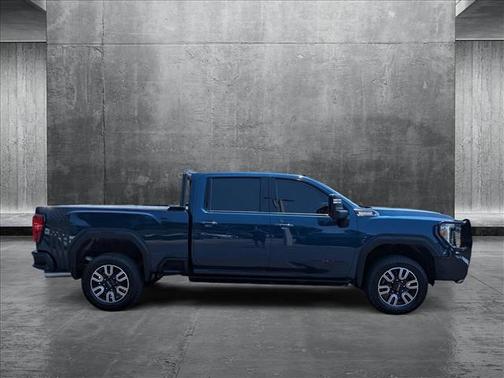 2022 GMC Sierra 2500 AT4