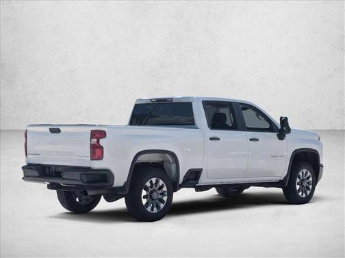 2022 Chevrolet Silverado 2500 Custom