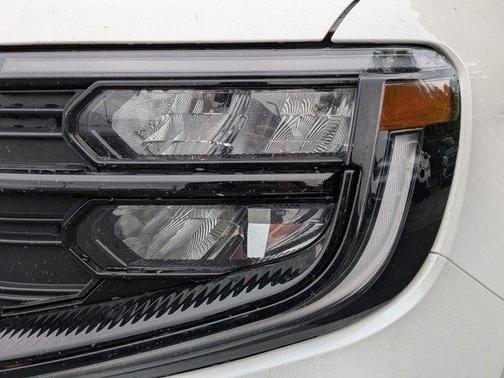 Oxford White 2025 Ford Expedition Max Active 4x4