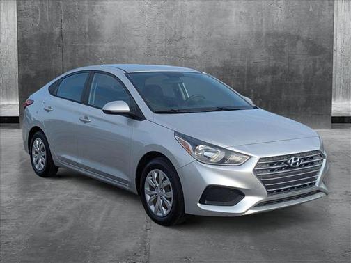 2019 Hyundai Accent SE