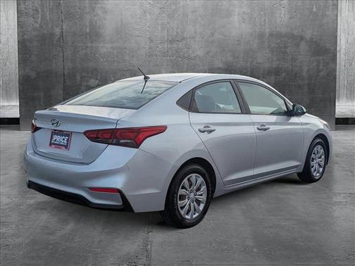 2019 Hyundai Accent SE