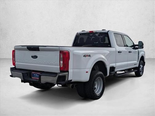 2025 Ford F-350 XLT
