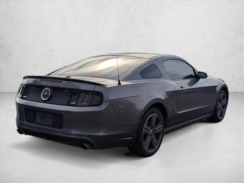 2014 Ford Mustang V6 Premium