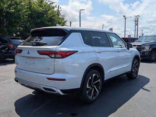 2022 Mitsubishi Outlander SE 2.5 2WD