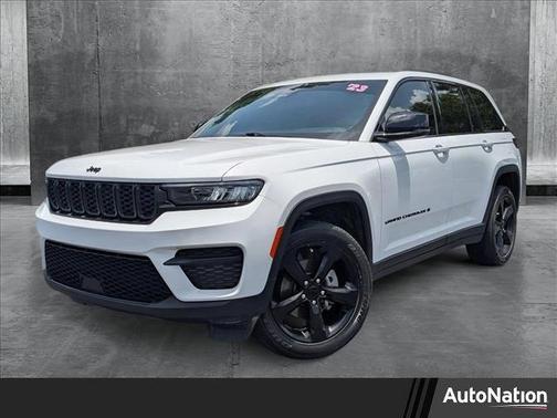 2023 Jeep Grand Cherokee Altitude
