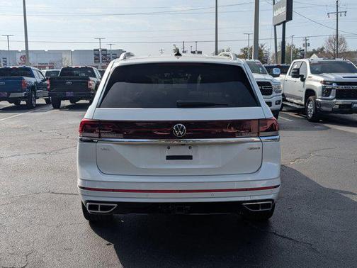 2024 Volkswagen Atlas 2.0T SEL Premium R-Line 4MOTION