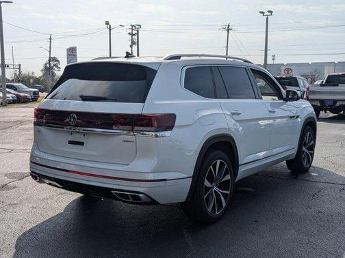 2024 Volkswagen Atlas 2.0T SEL Premium R-Line 4MOTION