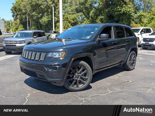2018 Jeep Grand Cherokee Altitude