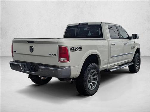 2018 RAM 2500 Laramie Crew Cab 4x4 6'4' Box