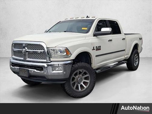 2018 RAM 2500 Laramie Crew Cab 4x4 6'4' Box
