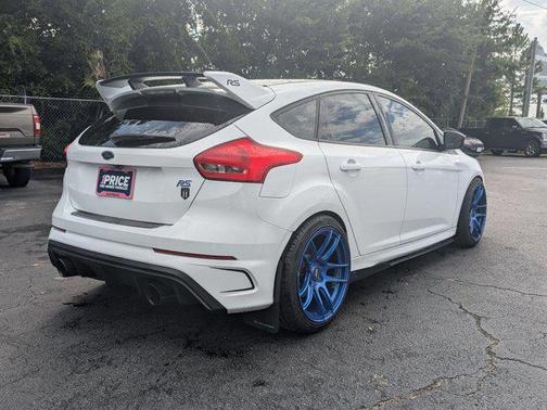 2017 Ford Focus RS Base