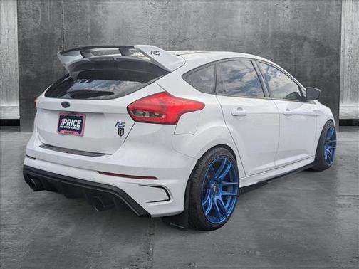 2017 Ford Focus RS Base