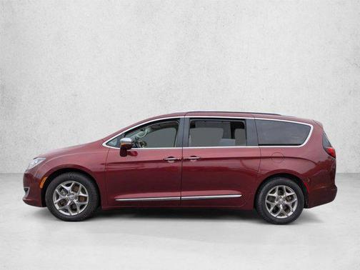 Granite Crystal Metallic Clearcoat 2020 Chrysler Pacifica Touring L