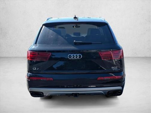 2017 Audi Q7 3.0T Premium