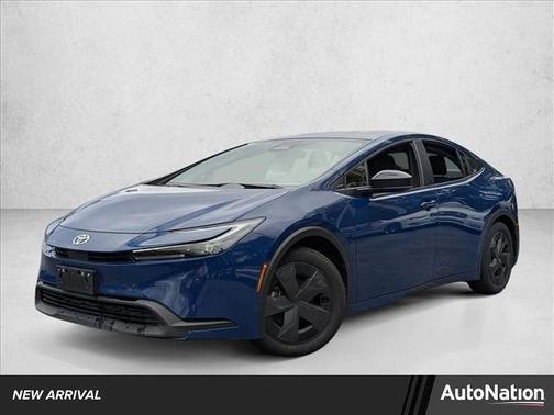 2025 Toyota Prius LE
